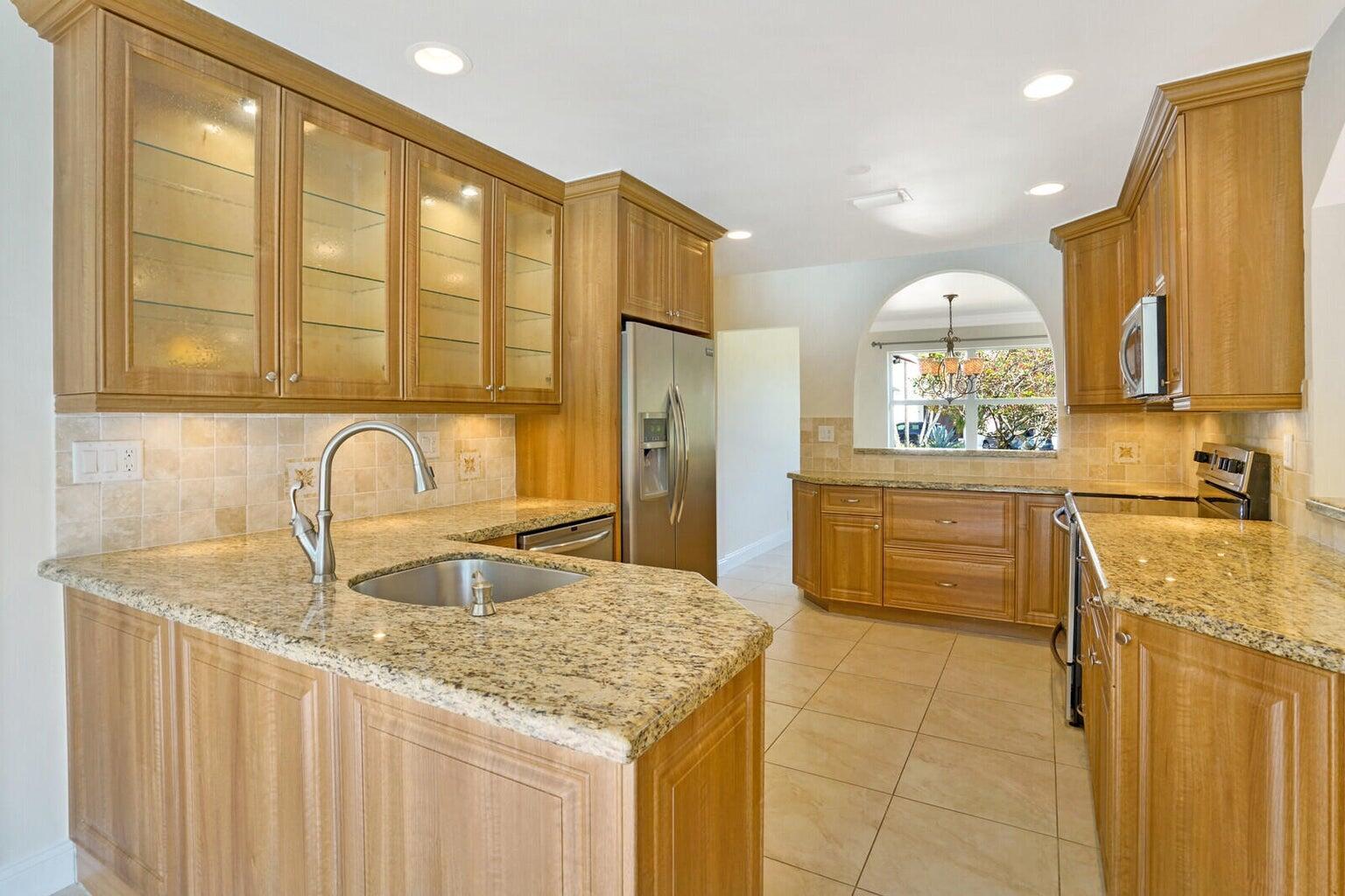 LITTLE HARBOR ON THE HILL - Residential Lease