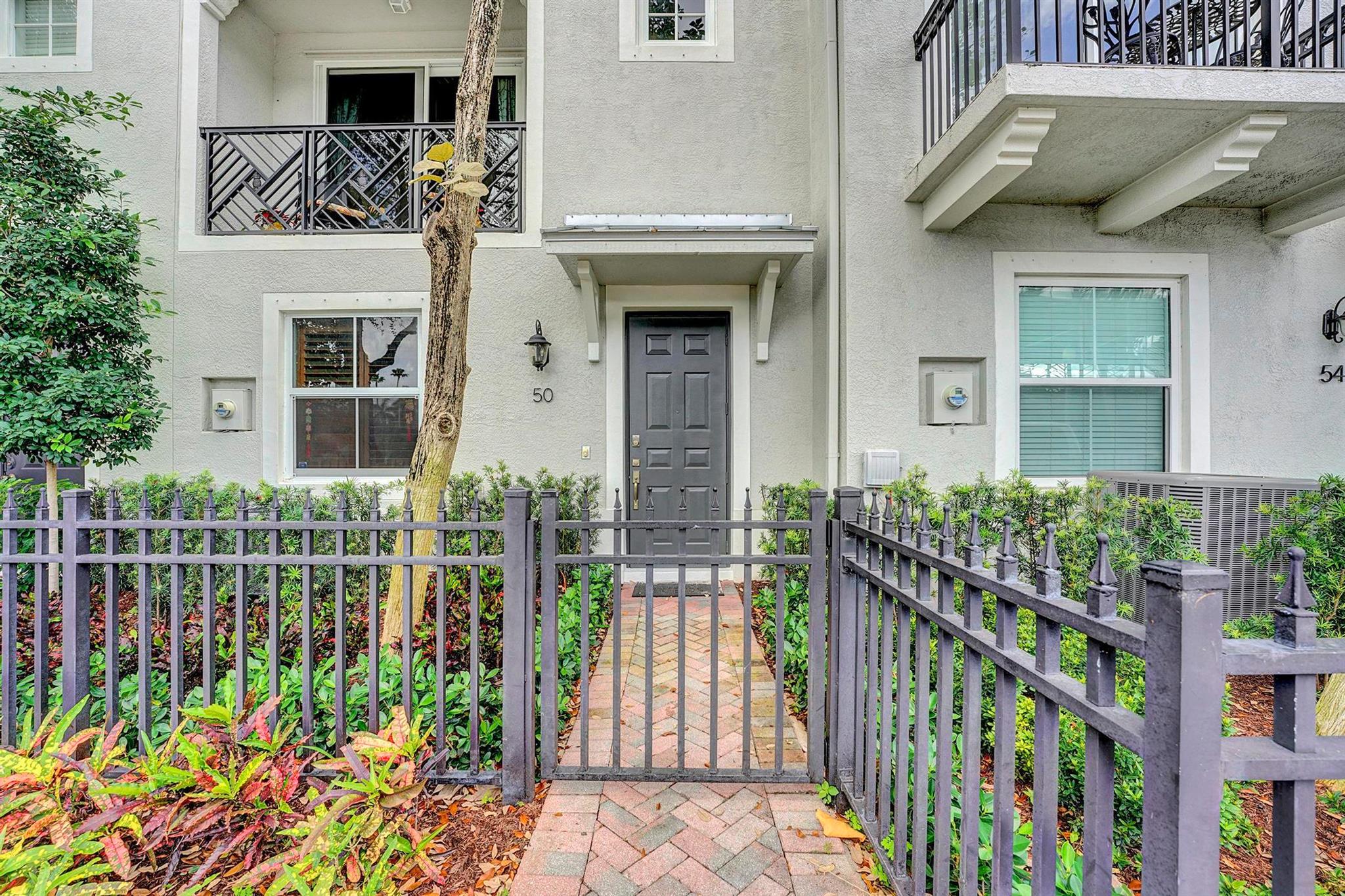 50 NW 3rd Avenue