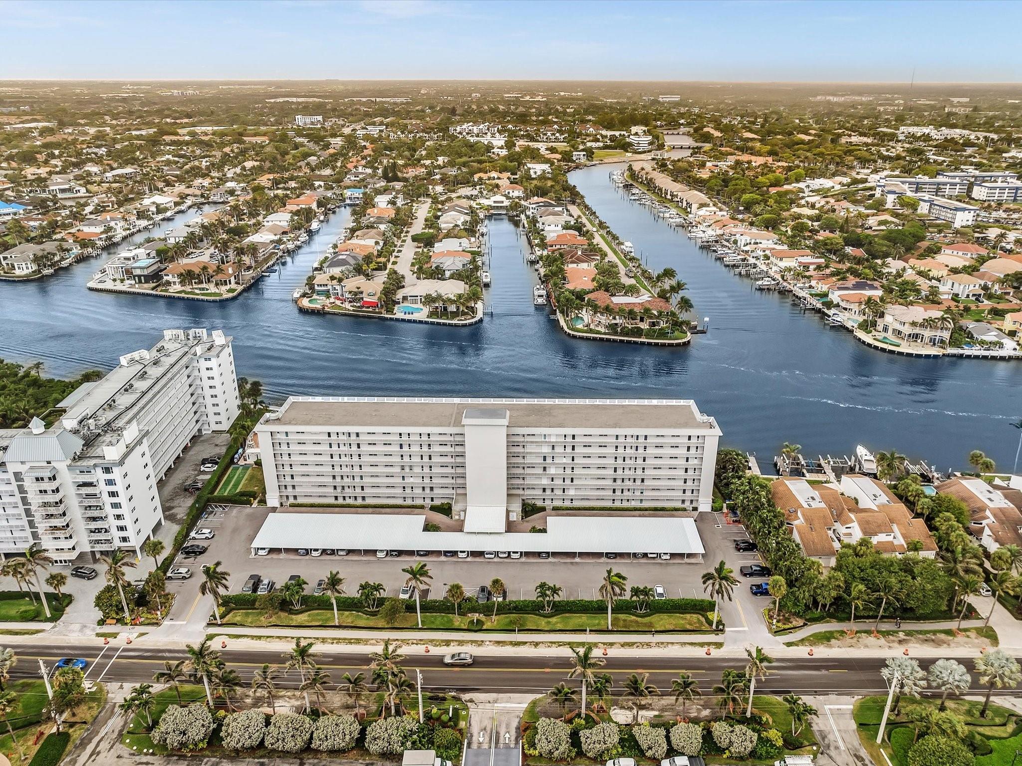 PENTHOUSE HIGHLANDS CONDO - Residential Lease