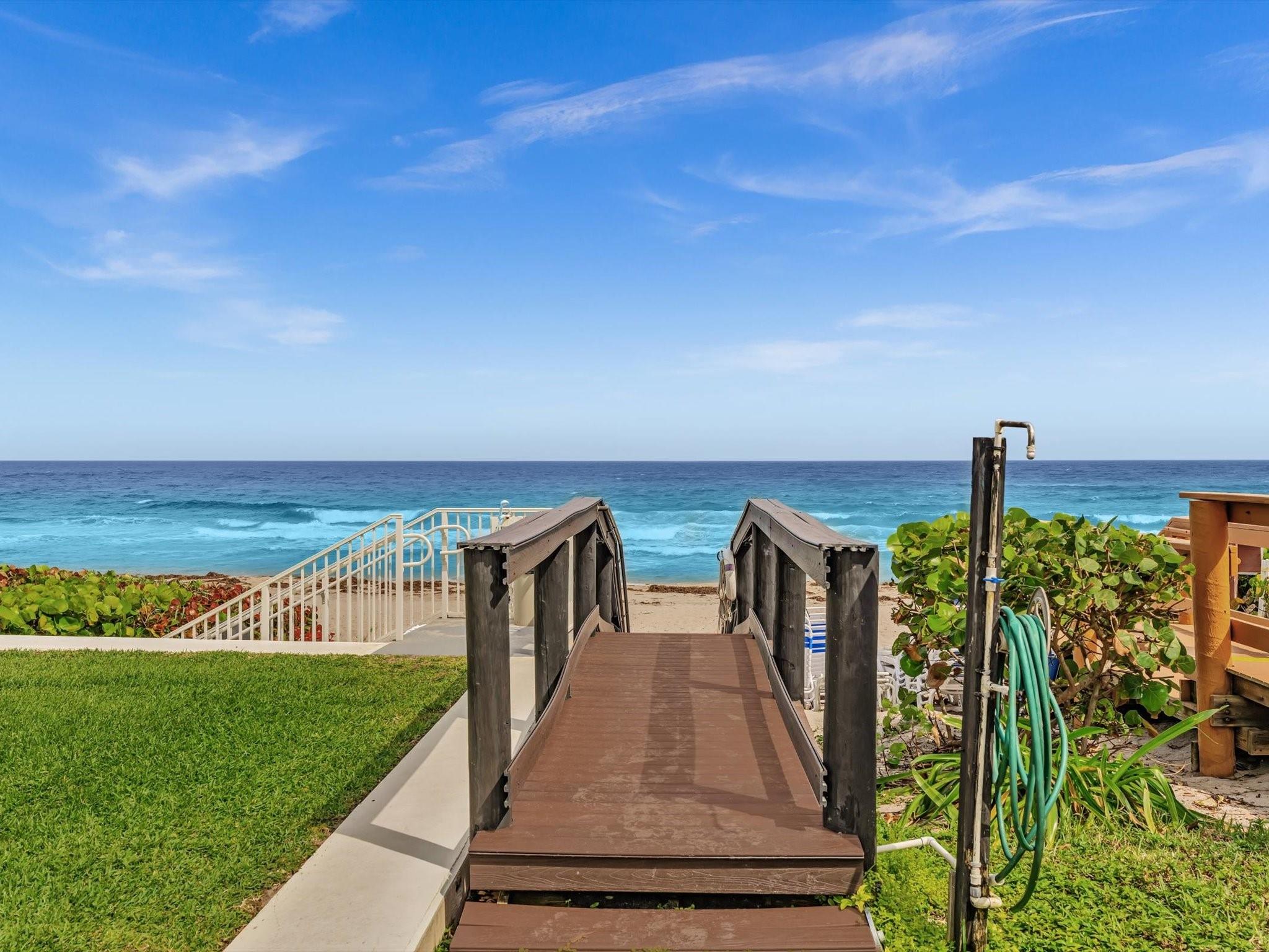 PENTHOUSE HIGHLANDS CONDO - Residential Lease