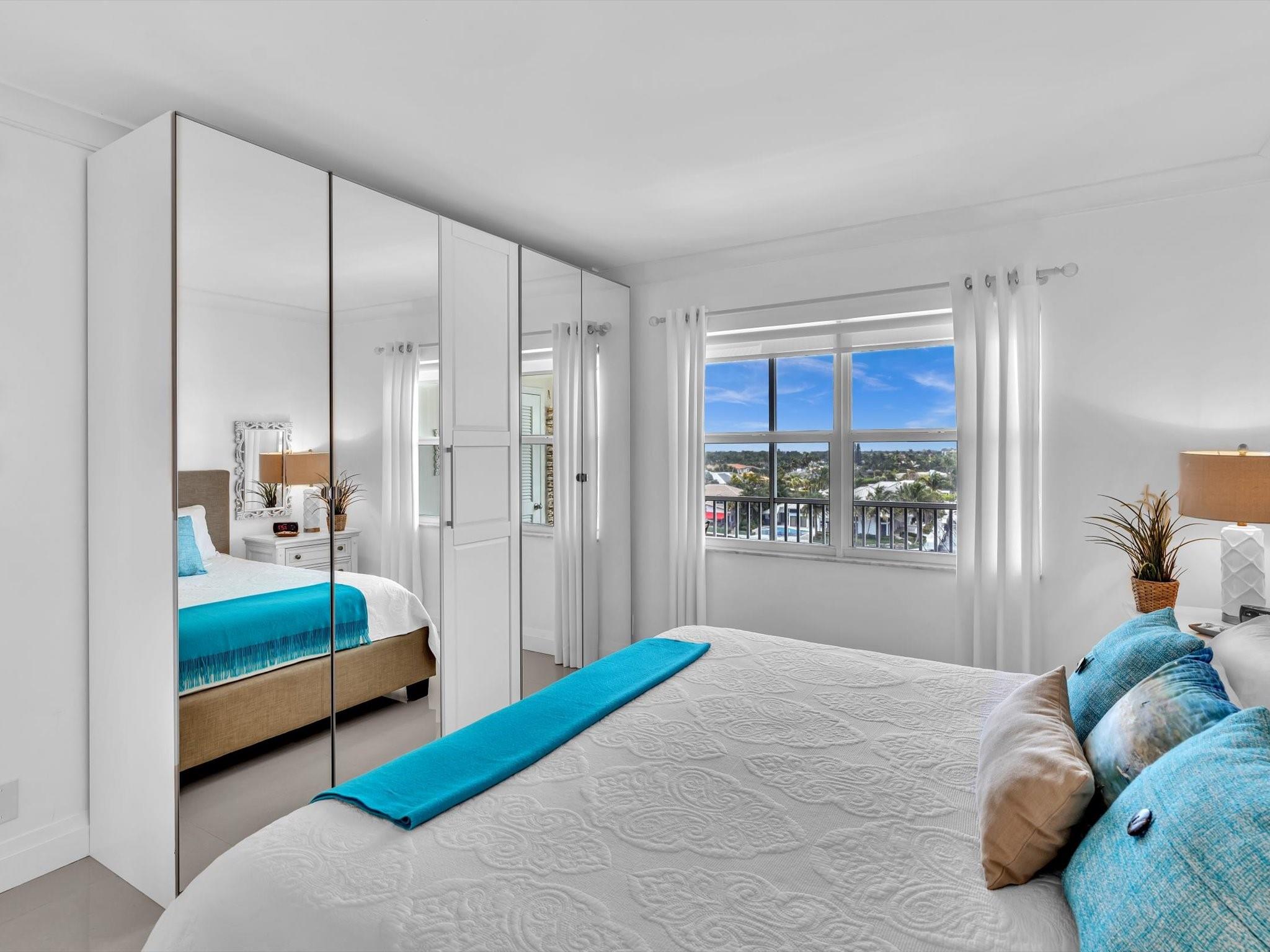 PENTHOUSE HIGHLANDS CONDO - Residential Lease