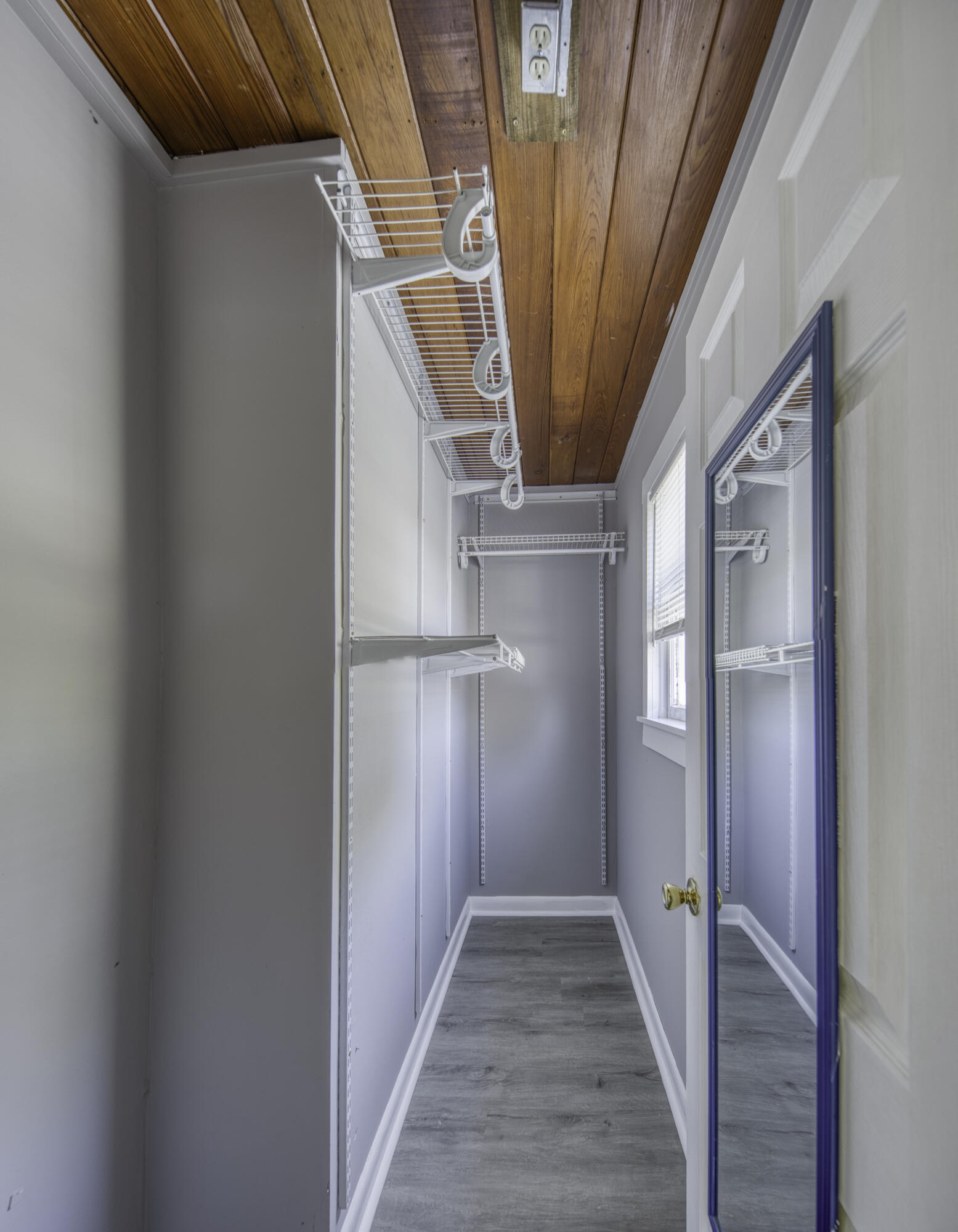 LAKE WORTH TOWN OF - Residential Lease