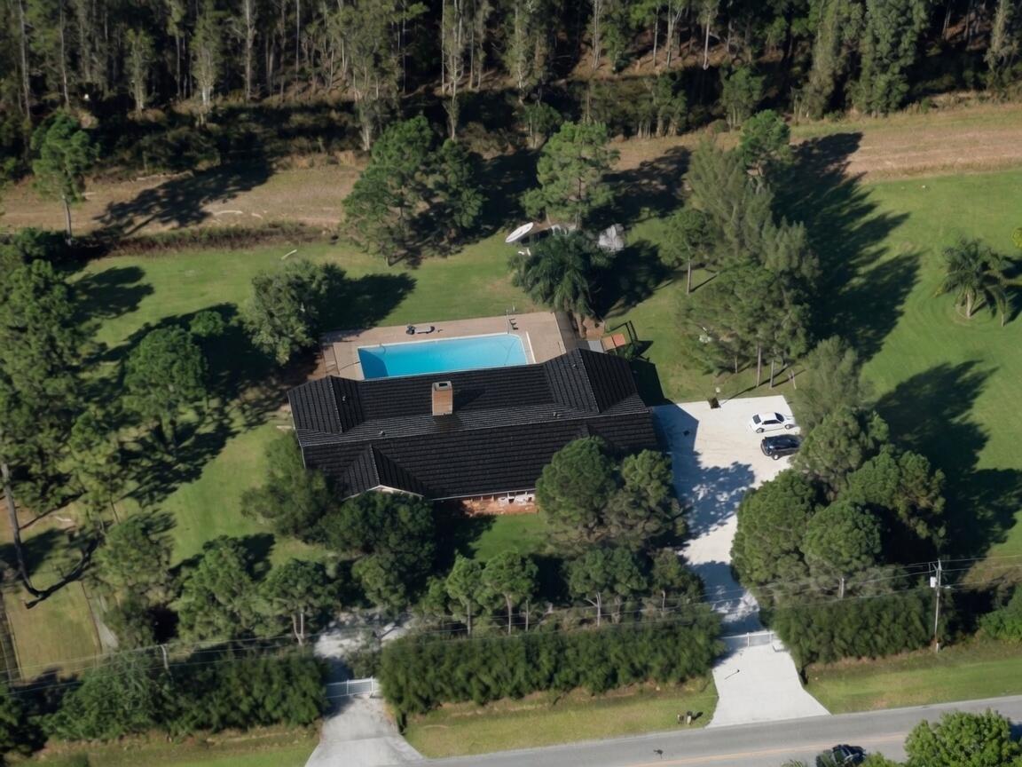 14369 69th Drive N