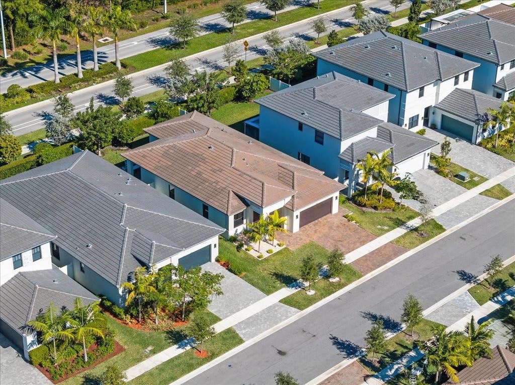 Photo of 17429 SW 41st Street, Miramar, FL 33029 (MLS # B26066411)