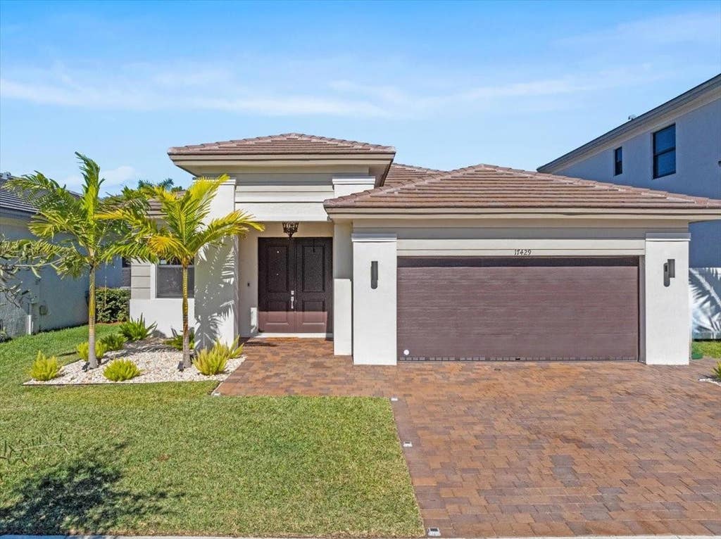 Photo of 17429 SW 41st Street, Miramar, FL 33029 (MLS # B26066411)