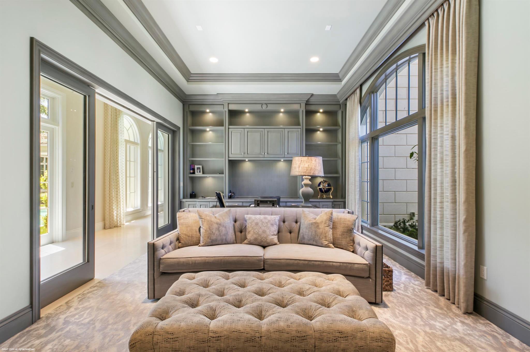 OLD PALM - Residential