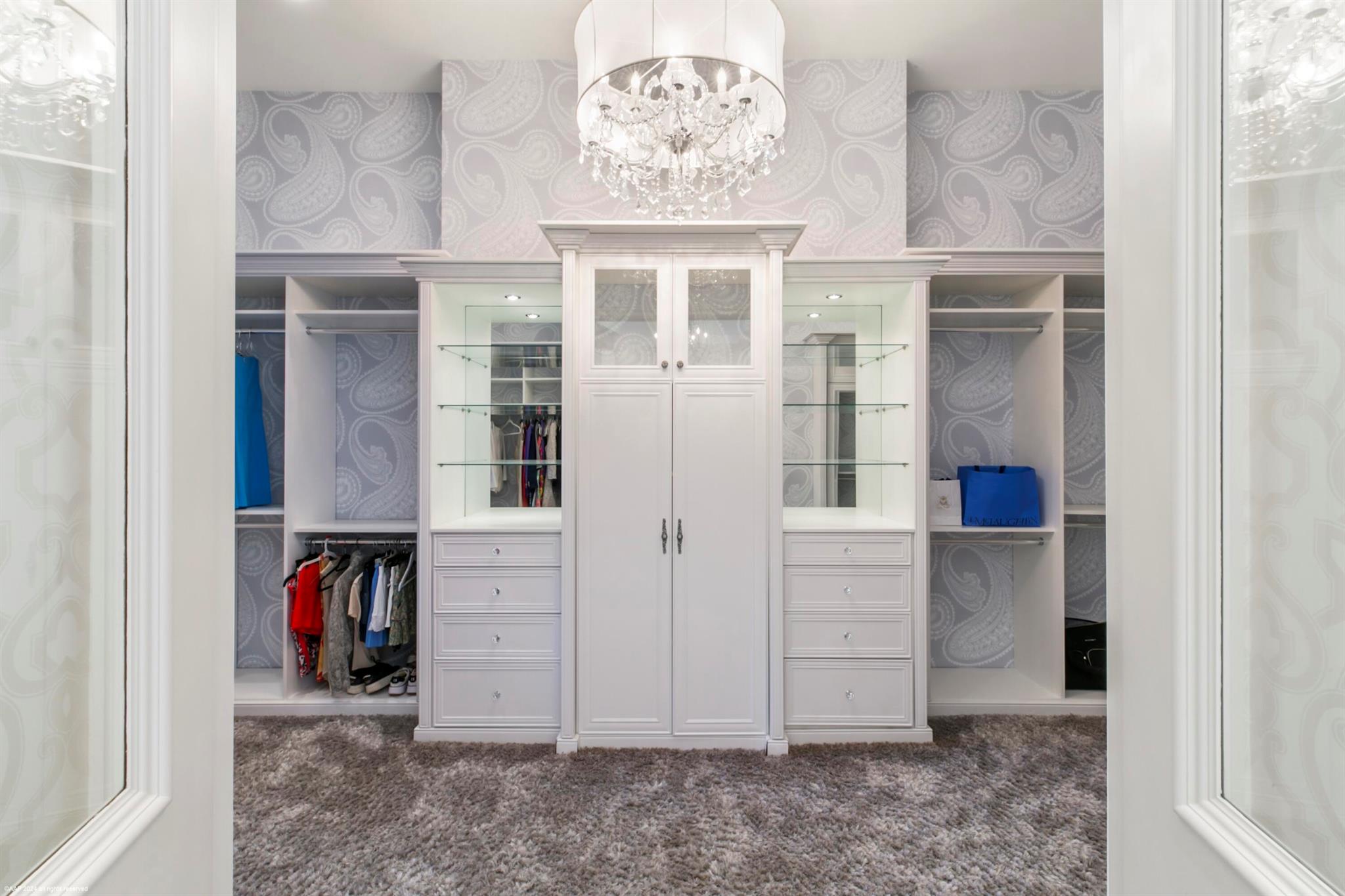 OLD PALM - Residential