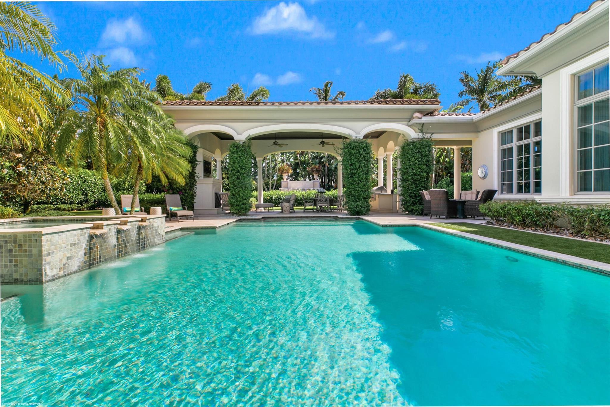 OLD PALM - Residential