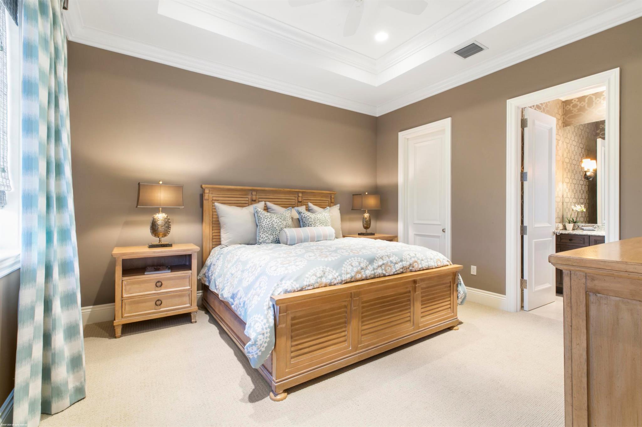 OLD PALM - Residential