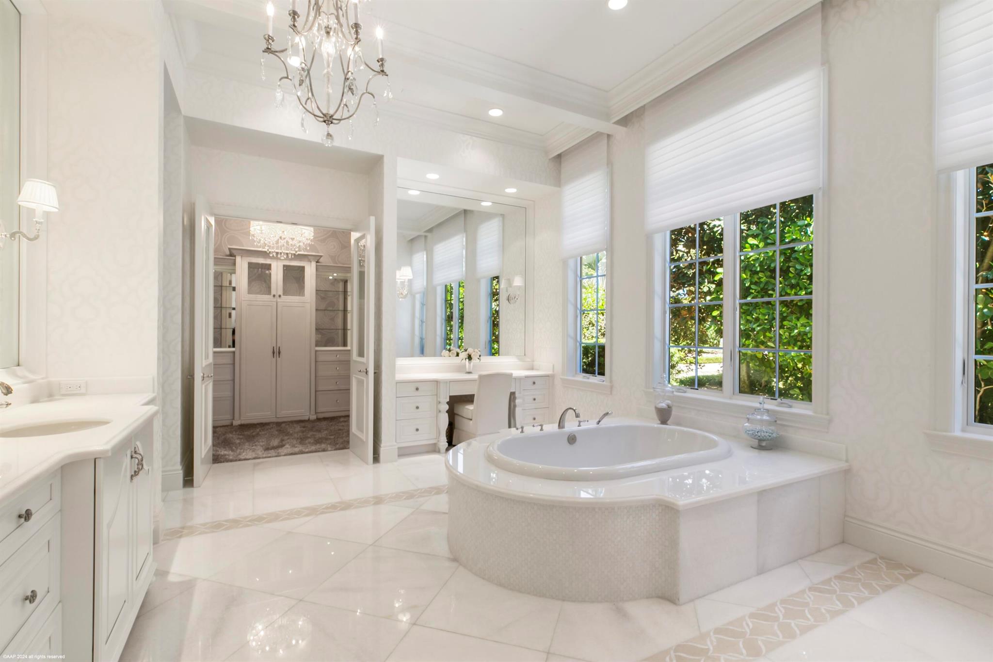 OLD PALM - Residential