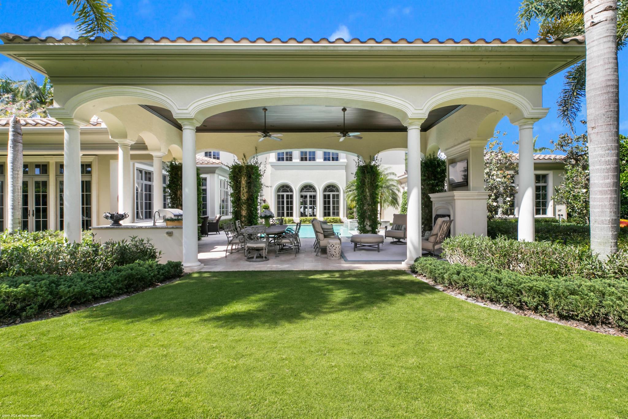 OLD PALM - Residential