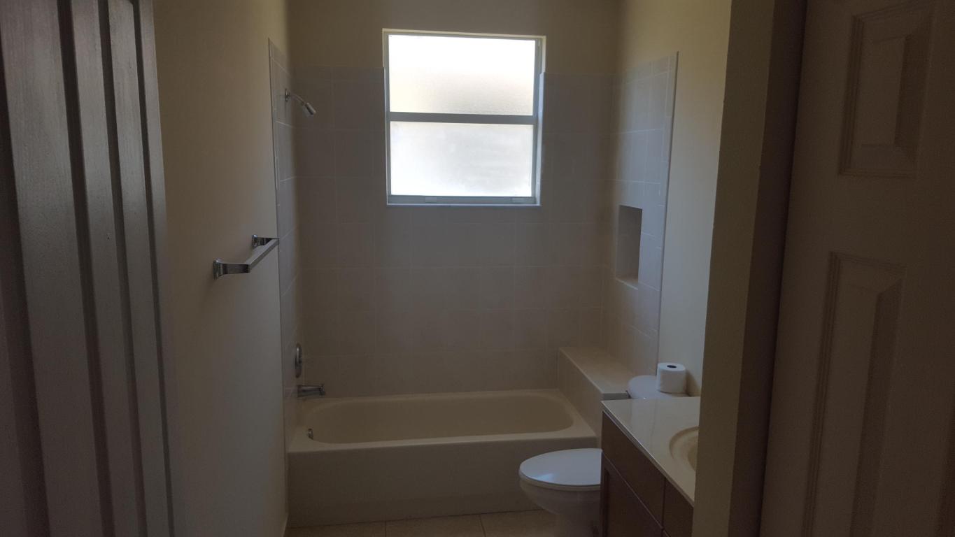 OSPREY - Residential Lease