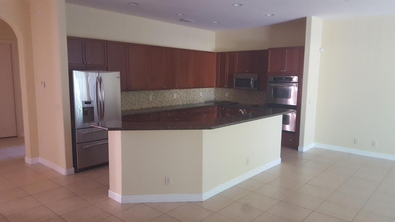 OSPREY - Residential Lease