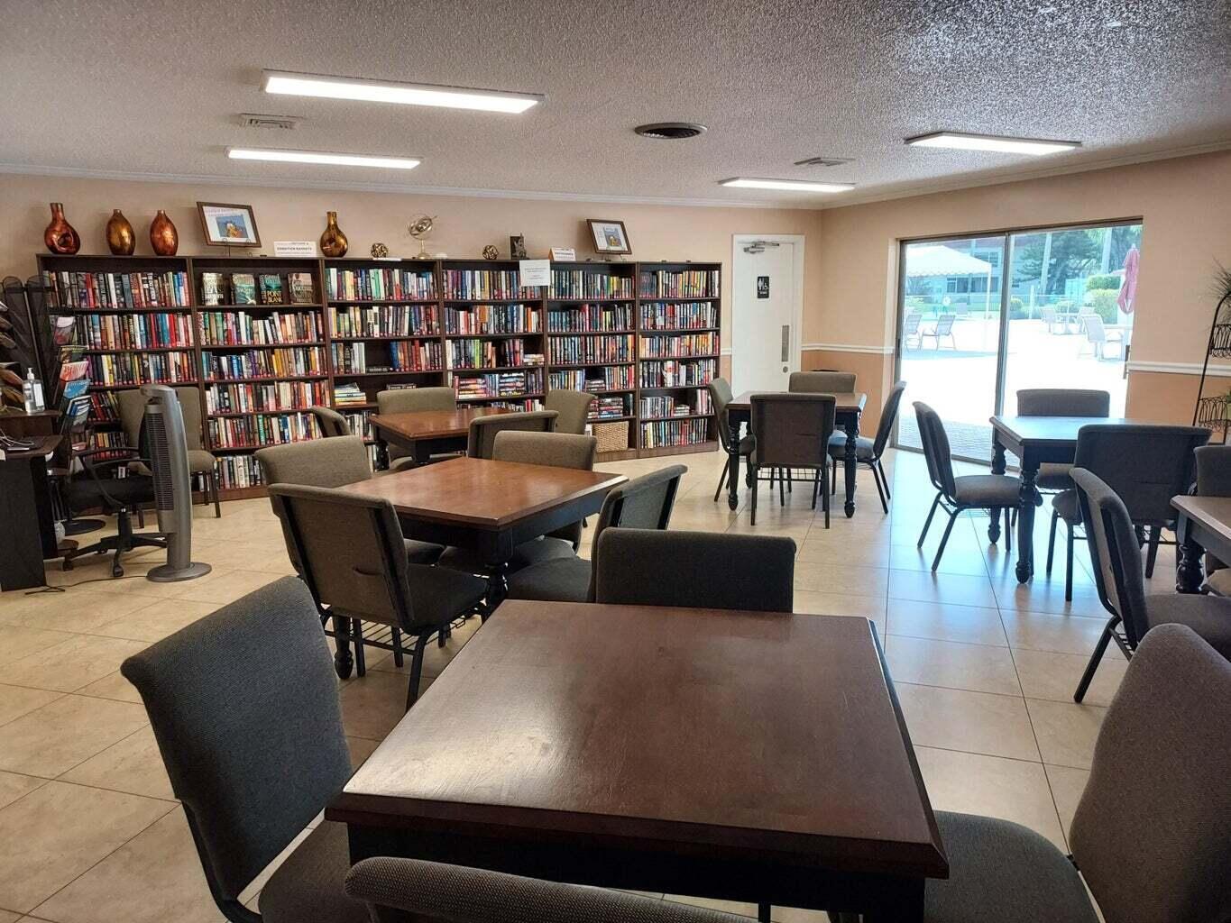 VILLAGES OF ORIOLE ABBEY - Residential Lease