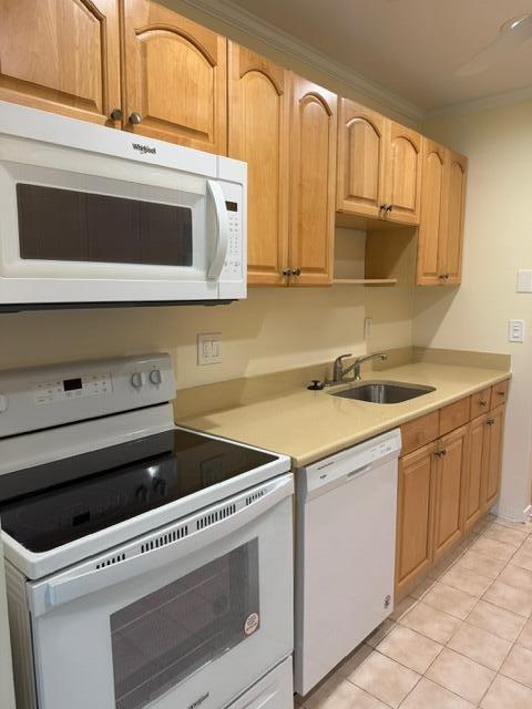 VILLAGES OF ORIOLE ABBEY - Residential Lease