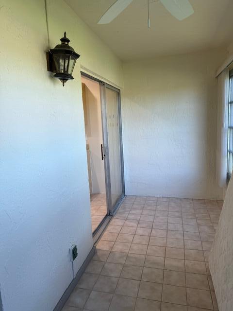 VILLAGES OF ORIOLE ABBEY - Residential Lease