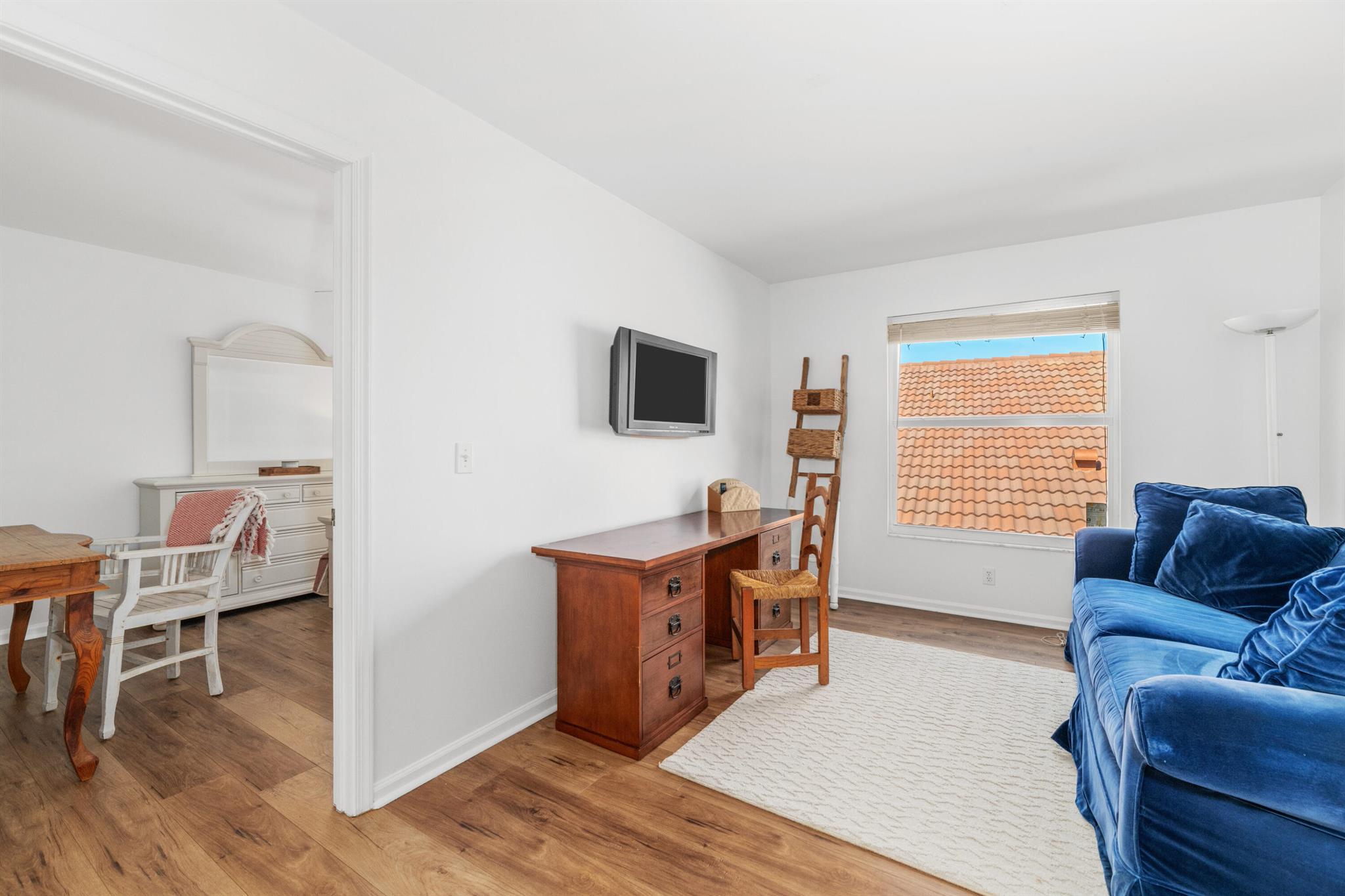 FAIRWAY COVE OF WELLINGTO - Residential