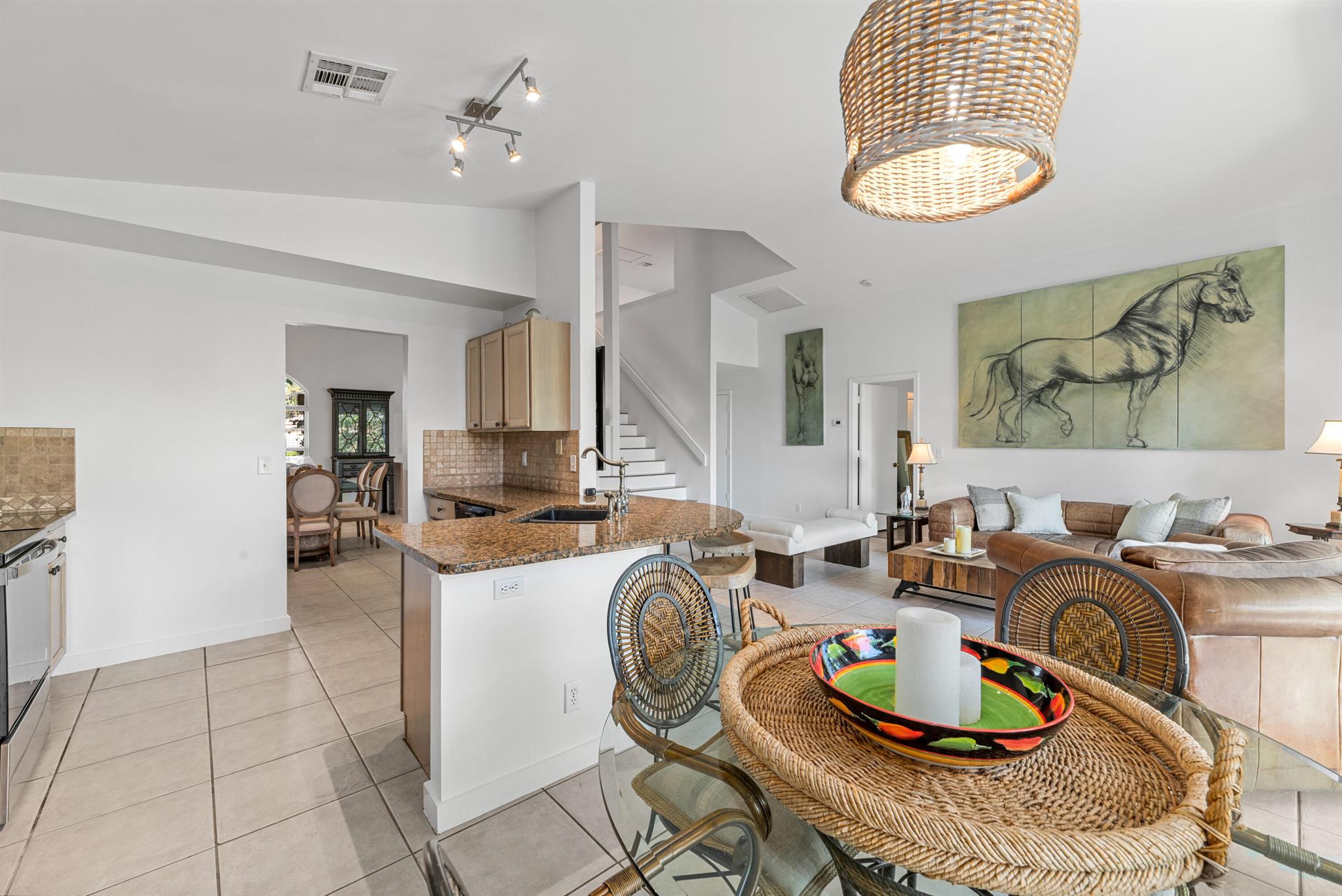 FAIRWAY COVE OF WELLINGTO - Residential