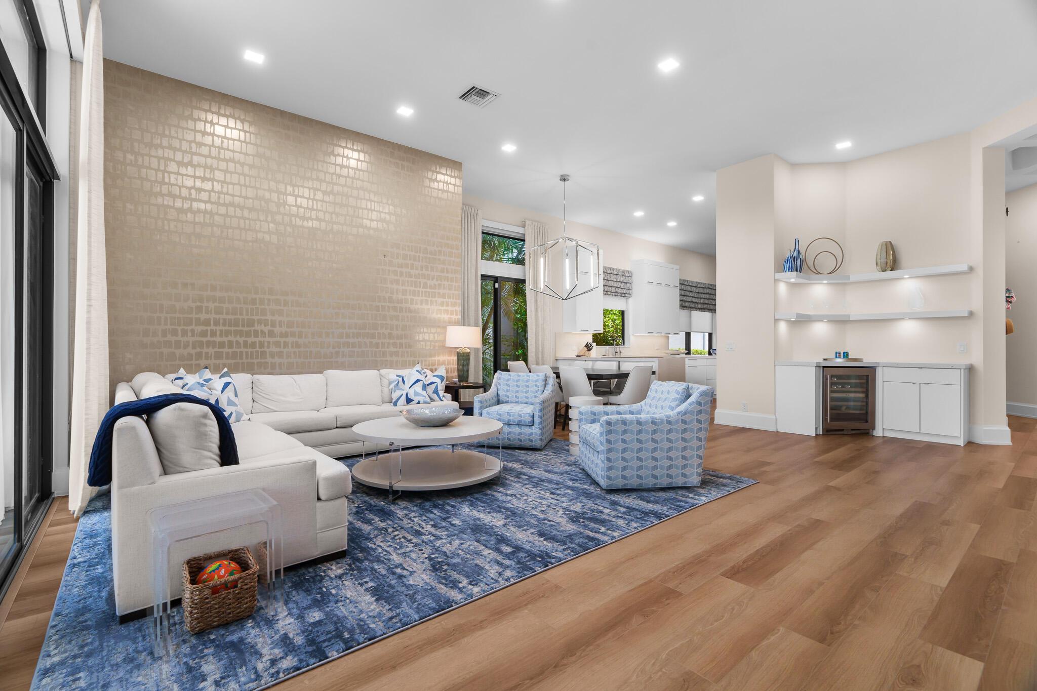 ADDISON RESERVE - Residential