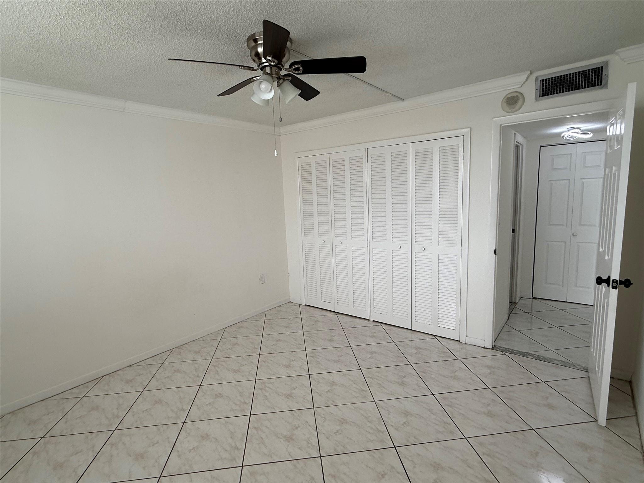 1833 S Ocean Dr 808