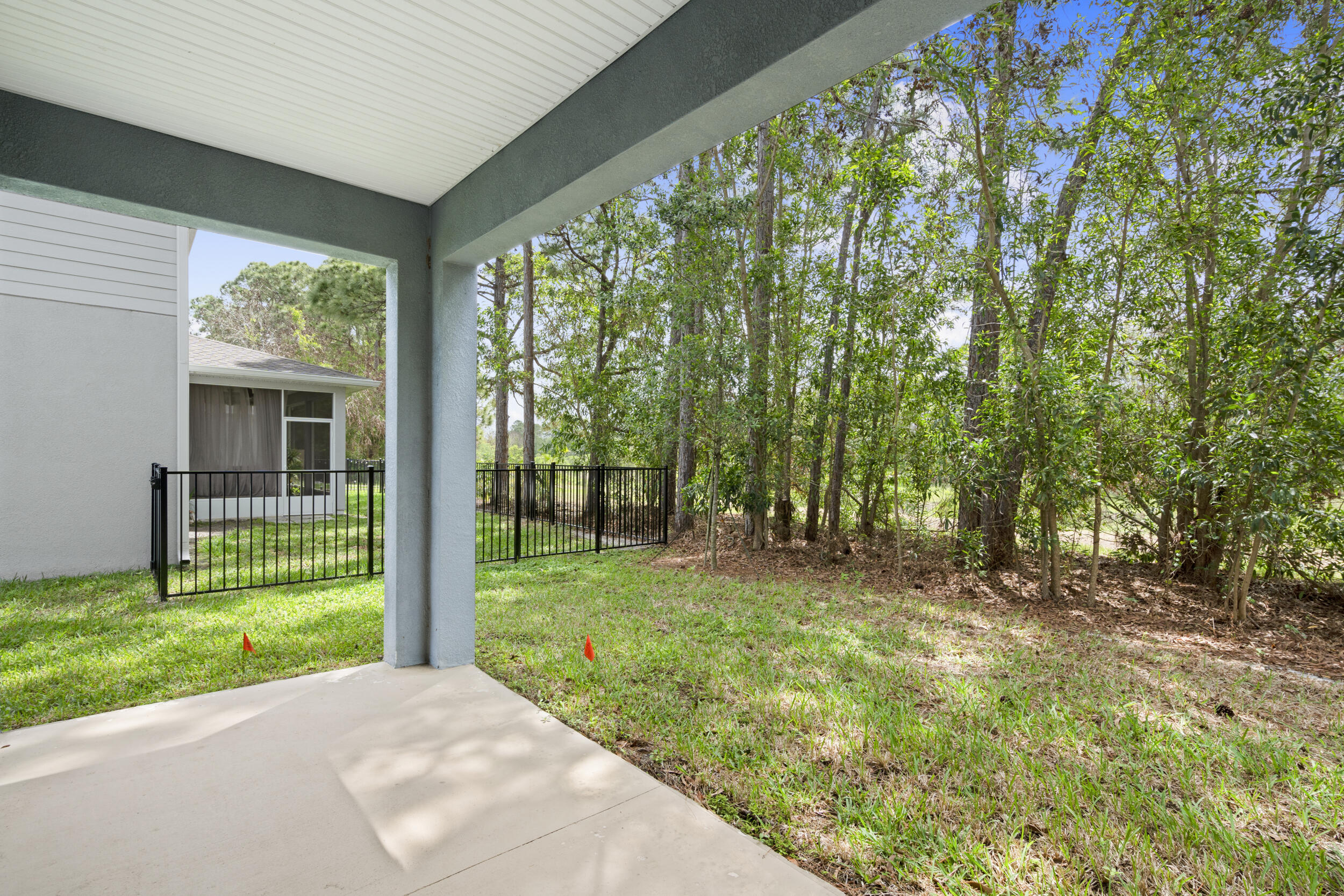 RIVER PLACE ON THE ST LUCIE NO 10 1ST REPLAT - Residential