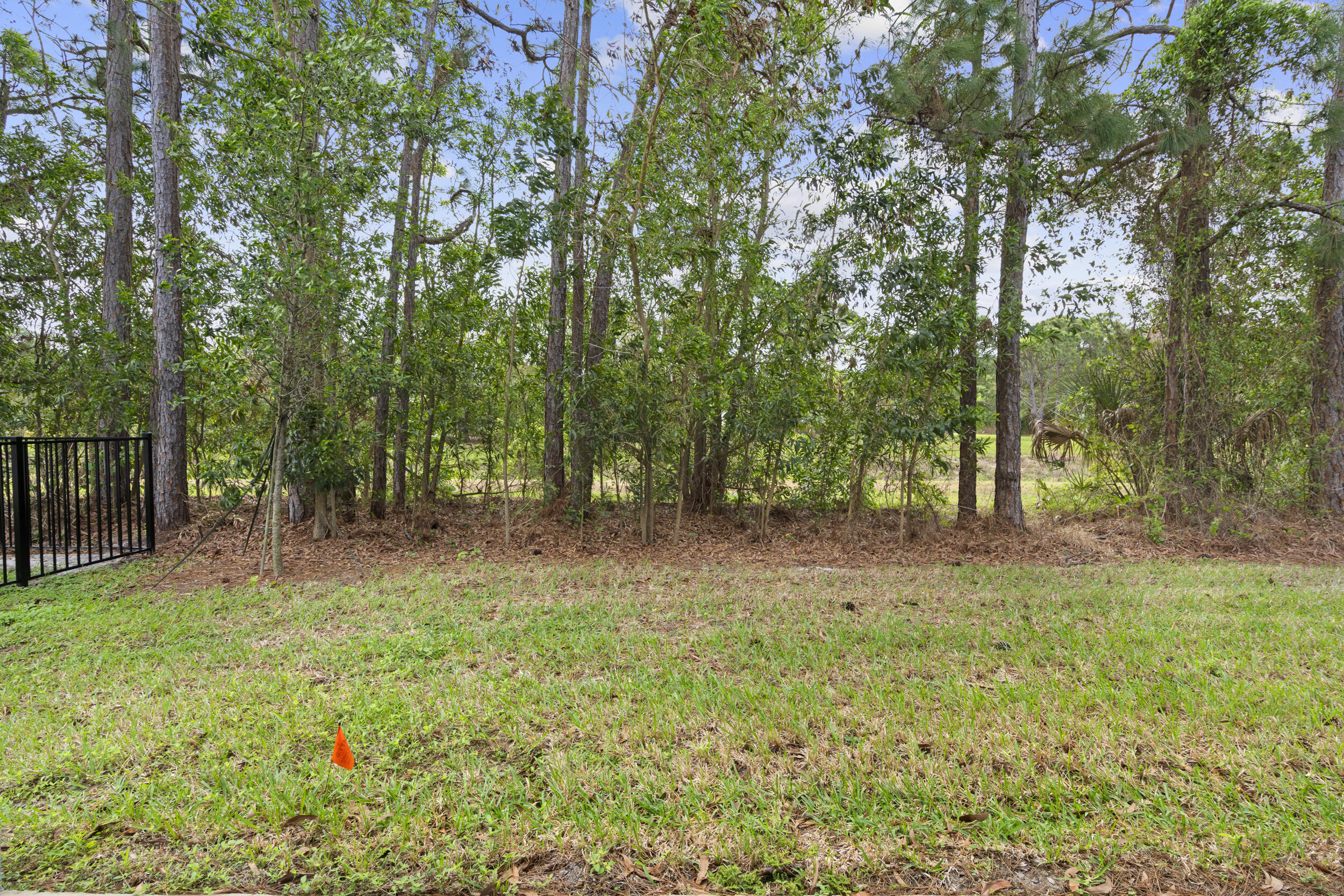 RIVER PLACE ON THE ST LUCIE NO 10 1ST REPLAT - Residential