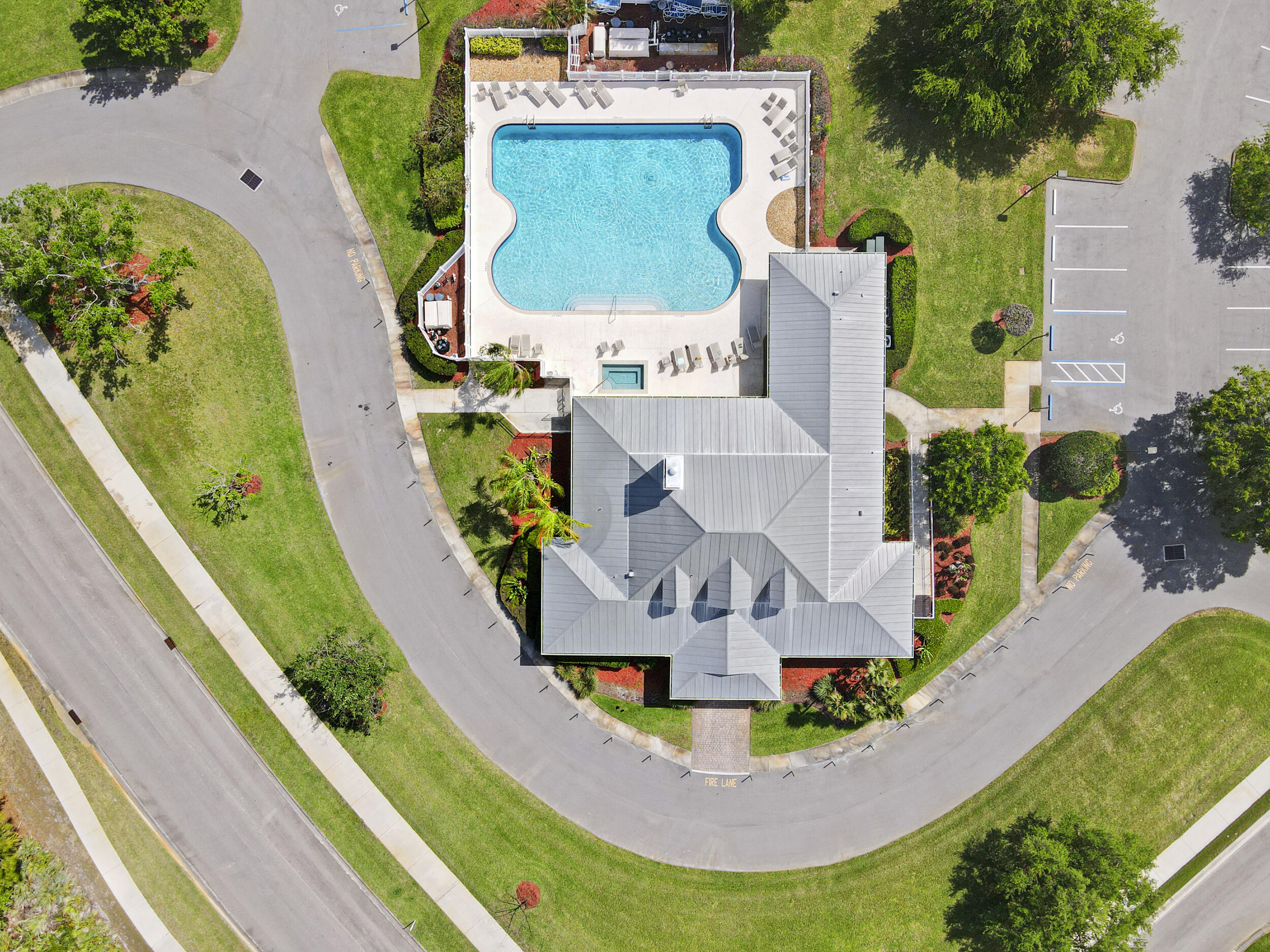 RIVER PLACE ON THE ST LUCIE NO 10 1ST REPLAT - Residential