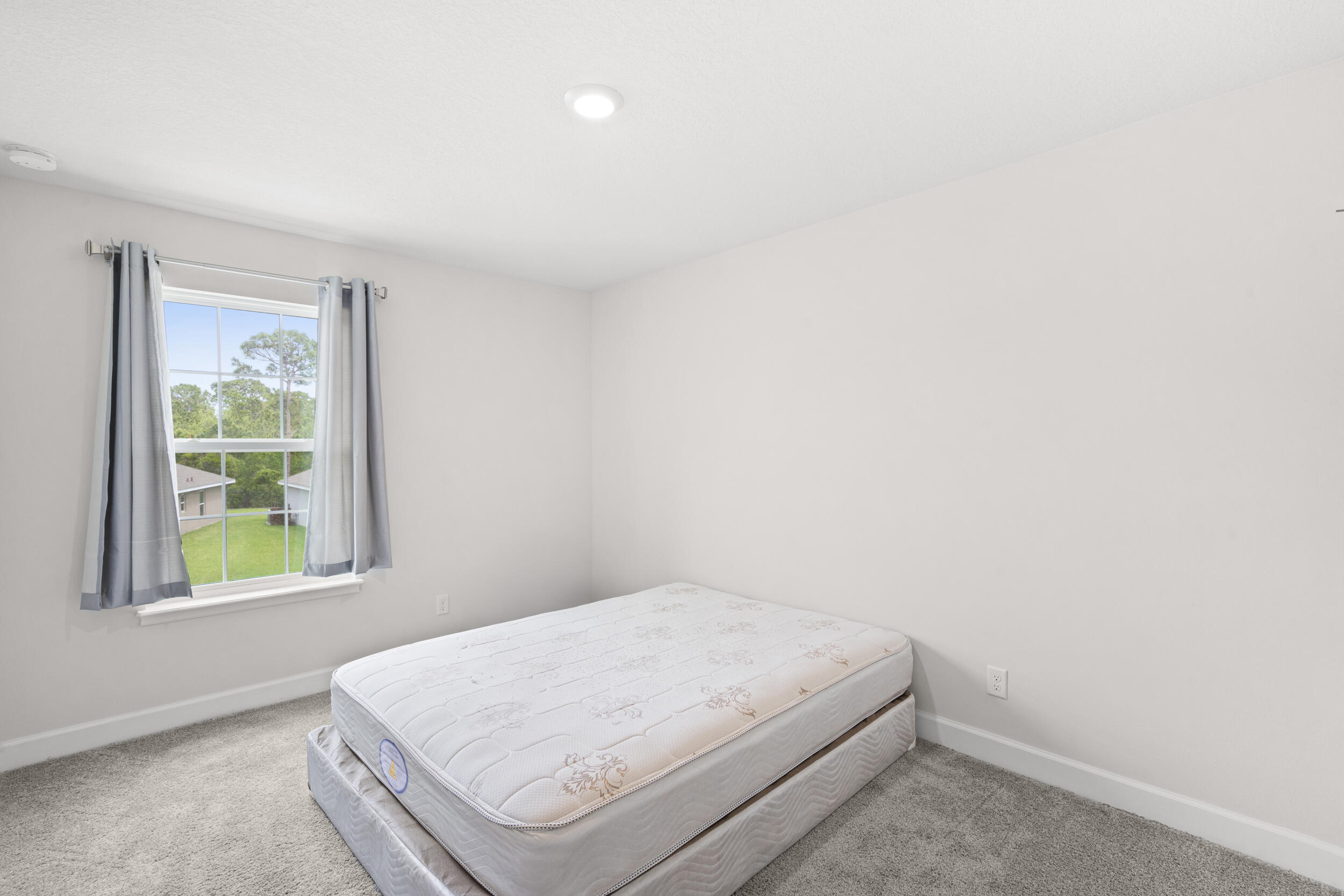 RIVER PLACE ON THE ST LUCIE NO 10 1ST REPLAT - Residential