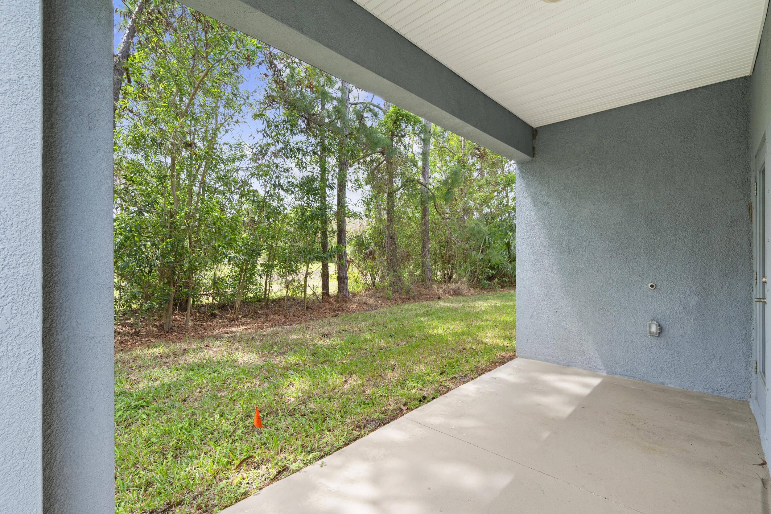 RIVER PLACE ON THE ST LUCIE NO 10 1ST REPLAT - Residential