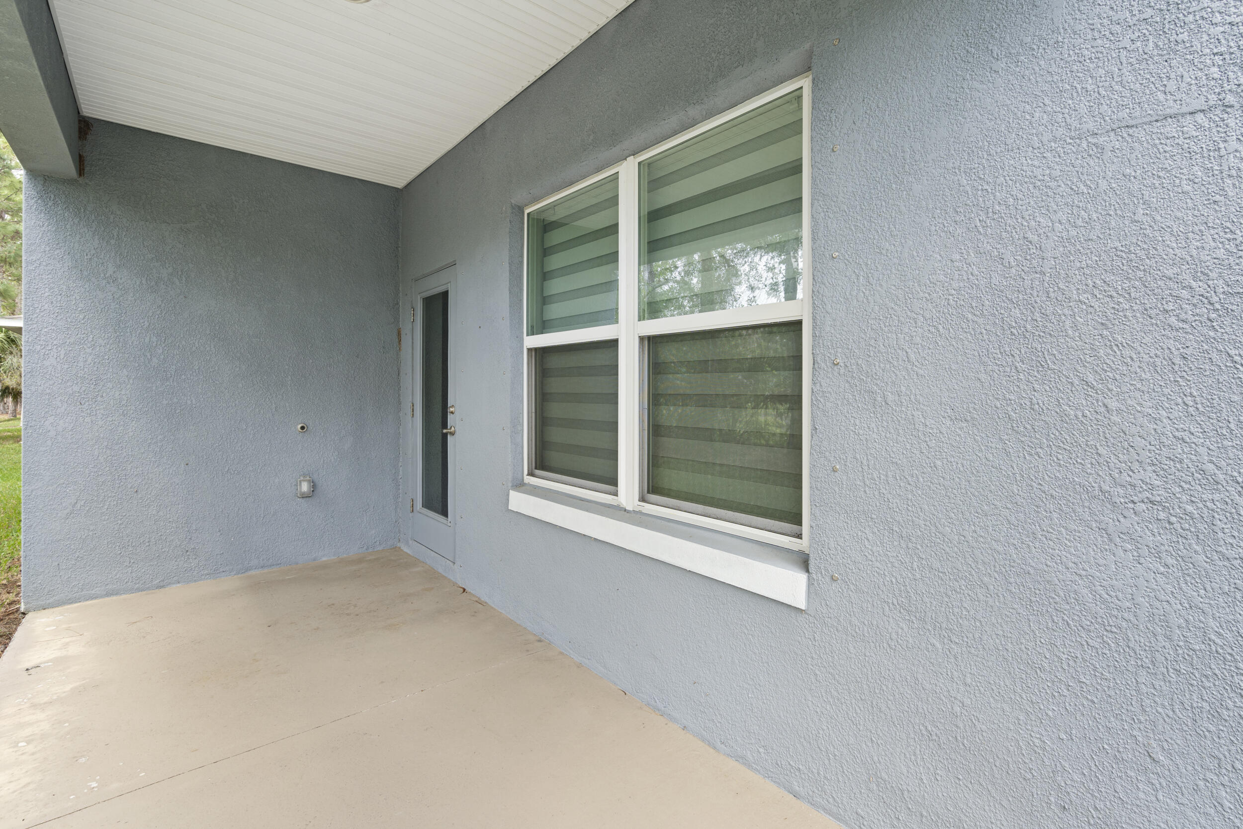 RIVER PLACE ON THE ST LUCIE NO 10 1ST REPLAT - Residential