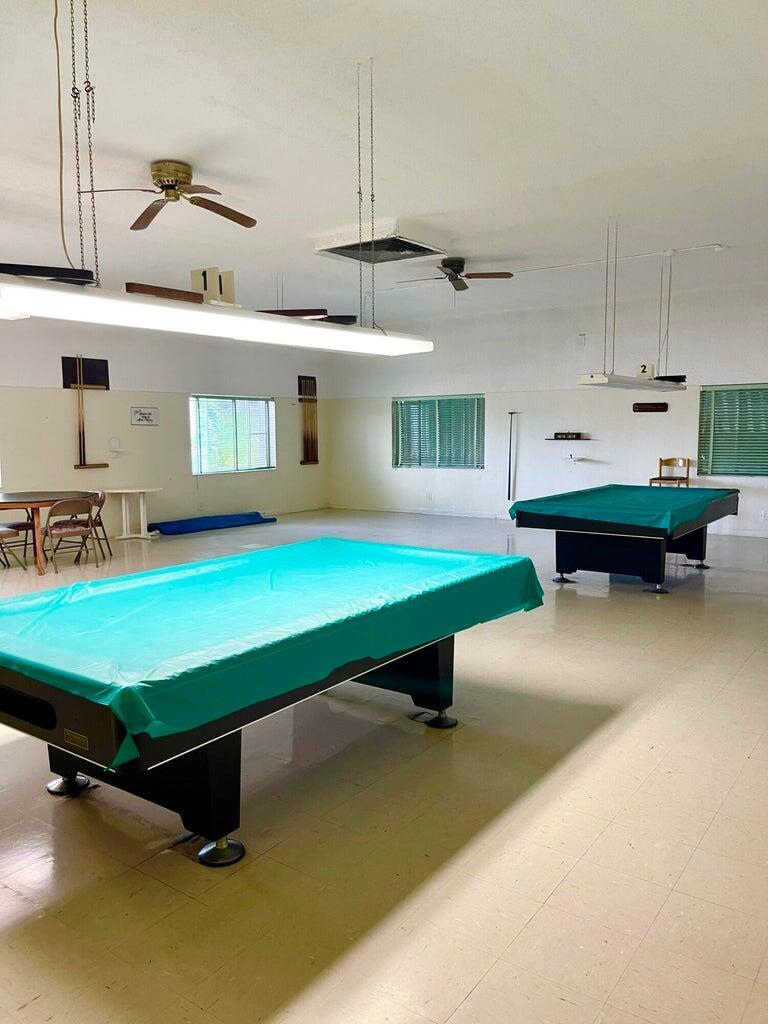 MURRY HILLS APT BLDG COND - Residential Lease