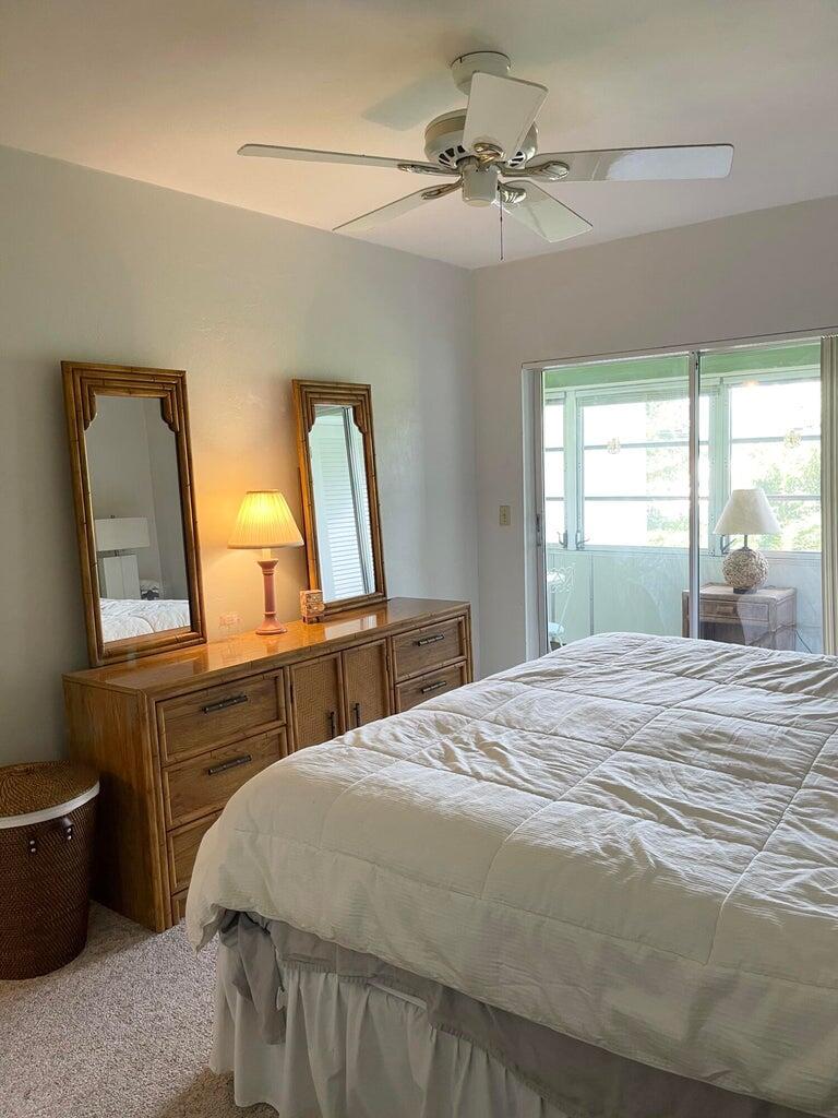 MURRY HILLS APT BLDG COND - Residential Lease