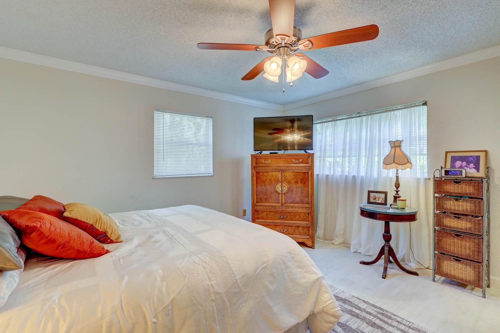 RIVER POINT - Residential