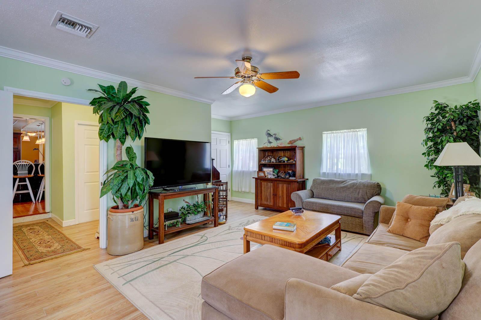 RIVER POINT - Residential