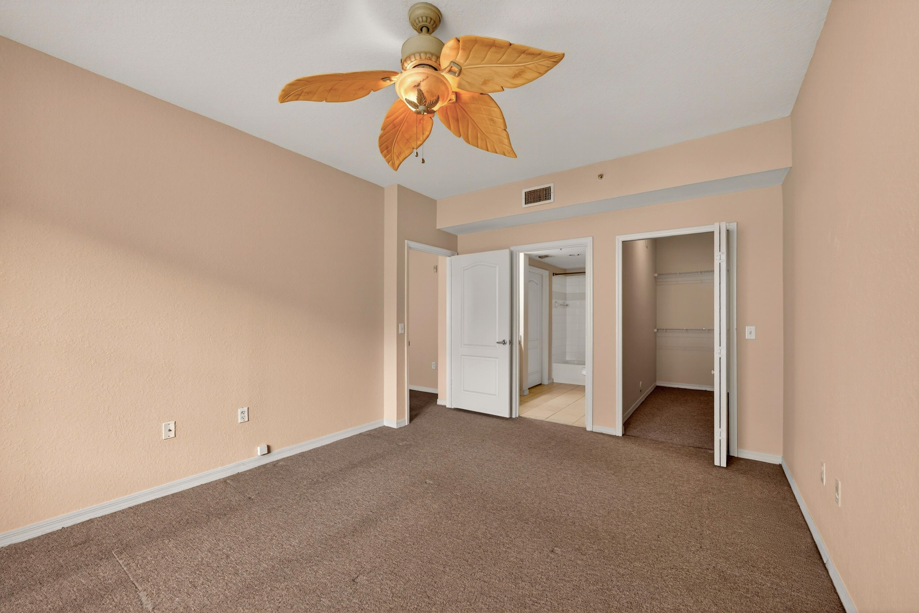 RESIDENCES AT LEGACY PLACE CONDO - Residential