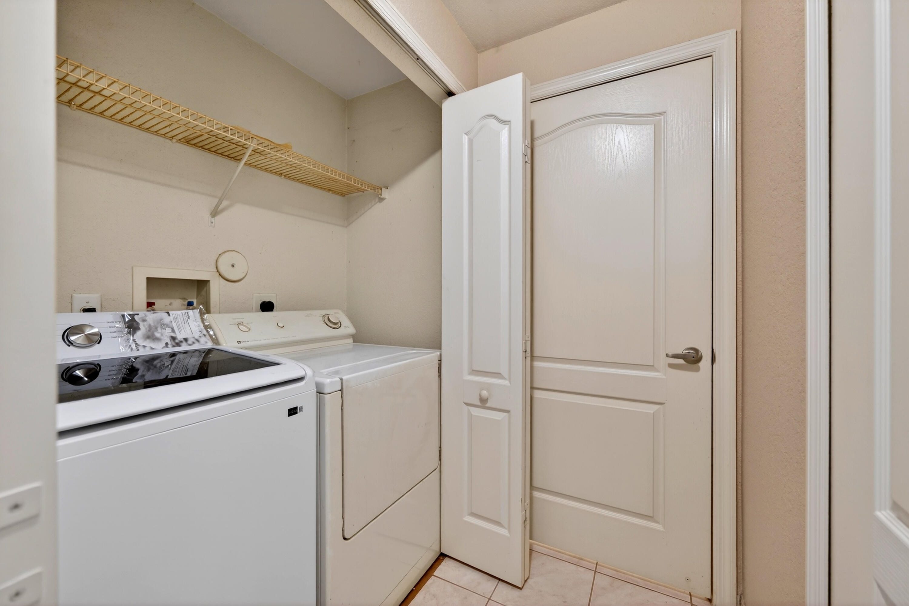 RESIDENCES AT LEGACY PLACE CONDO - Residential