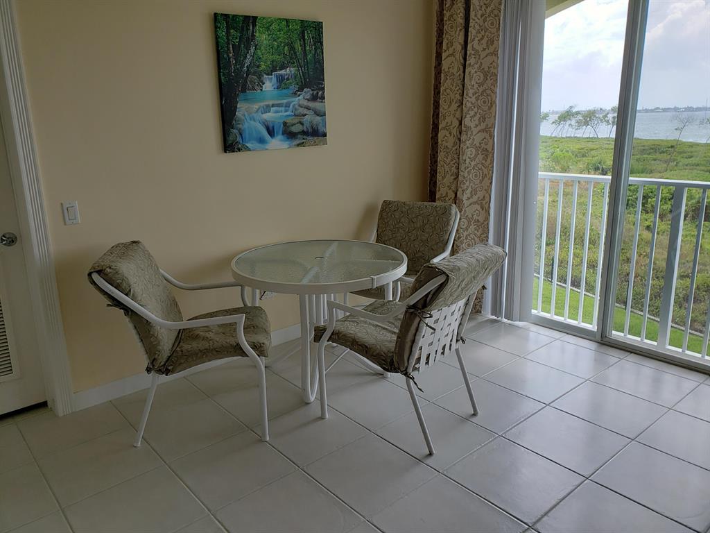 HARBOUR ISLE AT HUTCHINSON ISLAND WEST, A CONDOMIN - Residential Lease