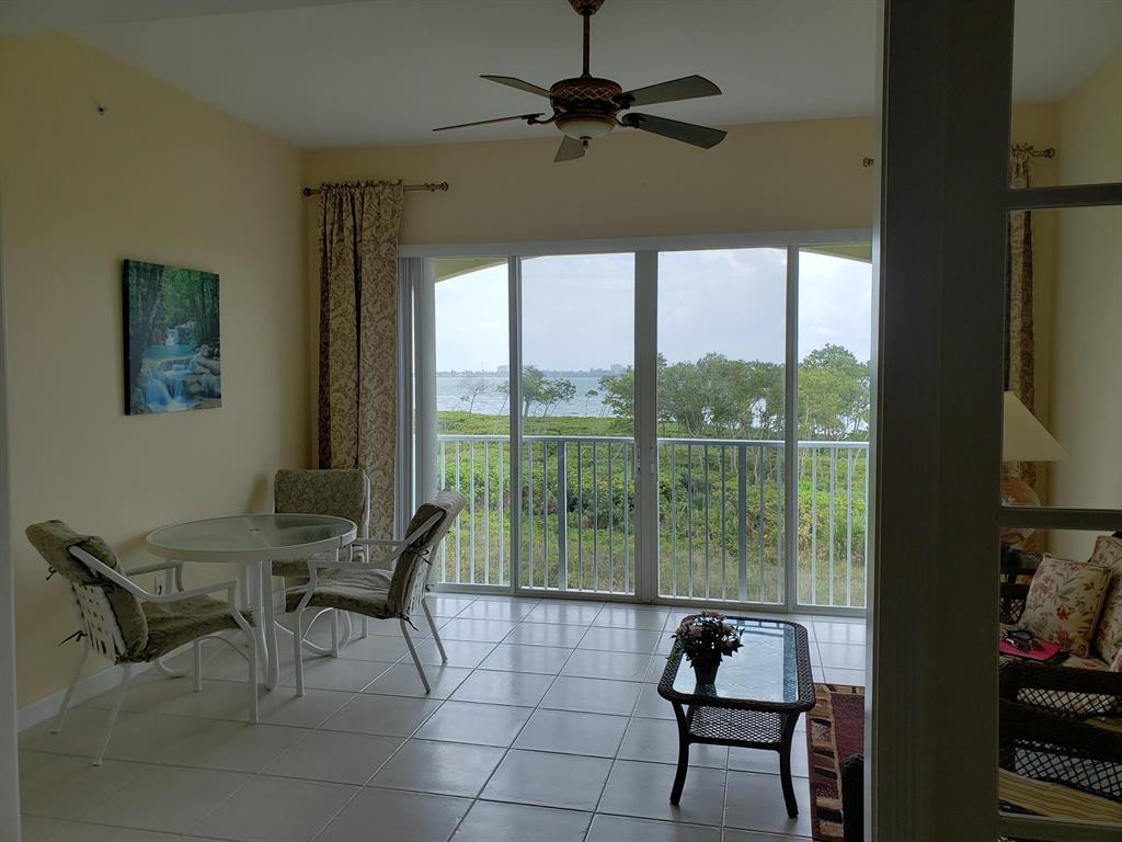 HARBOUR ISLE AT HUTCHINSON ISLAND WEST, A CONDOMIN - Residential Lease