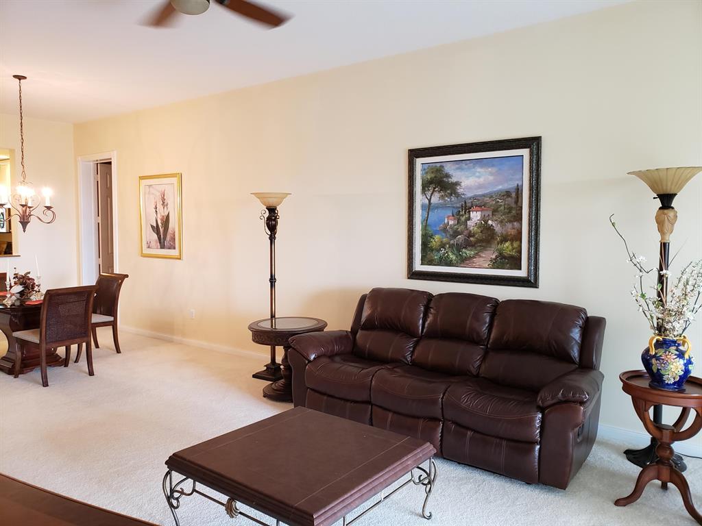 HARBOUR ISLE AT HUTCHINSON ISLAND WEST, A CONDOMIN - Residential Lease