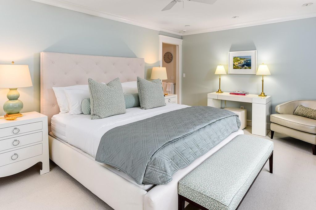 Photo of 400 Chilean Avenue #2, Palm Beach, FL 33480 (MLS # R11070758)