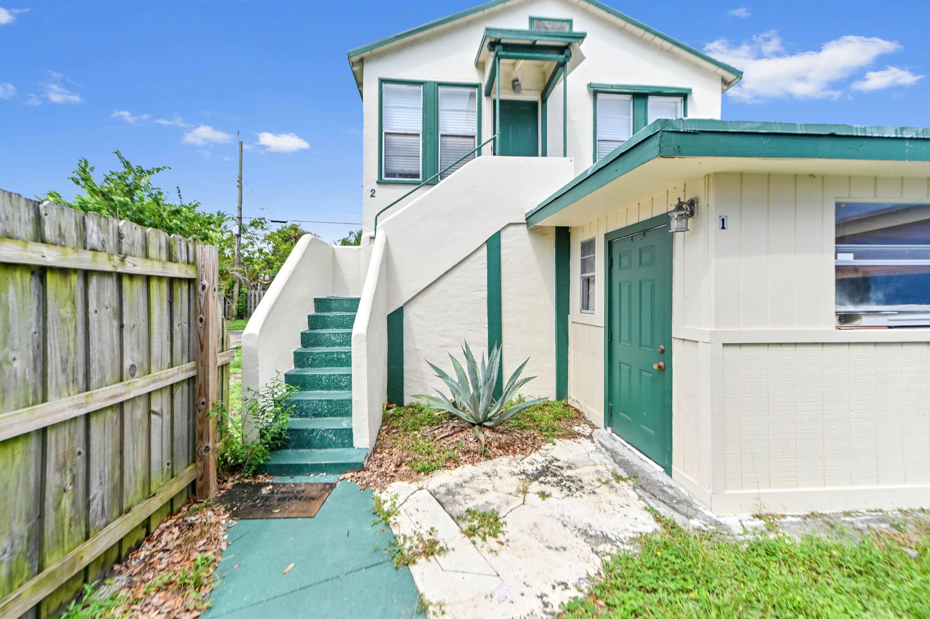 225 N M Street 1