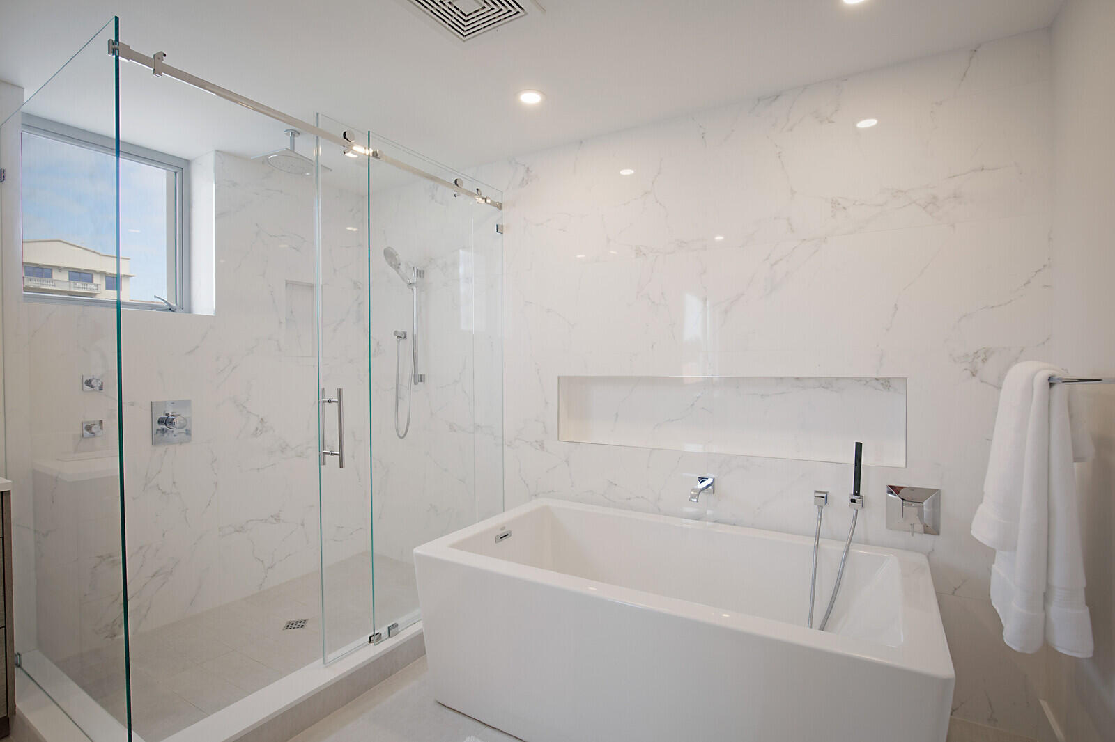 327 ROYAL PALM CONDO - Residential