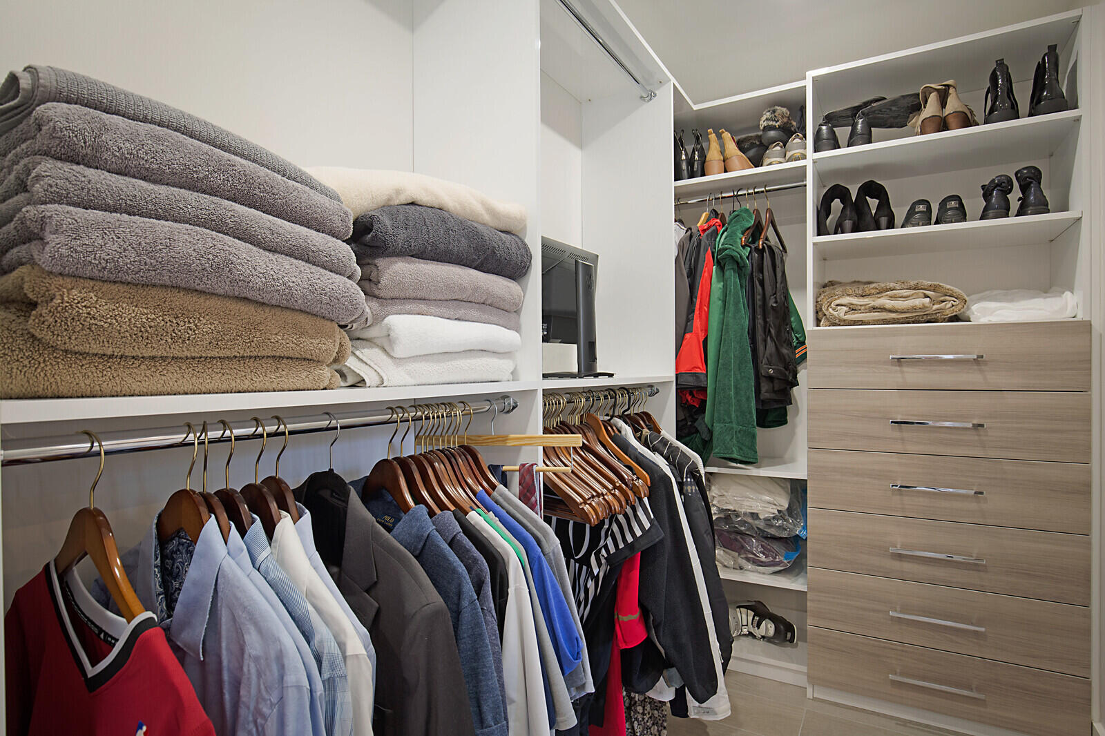 327 ROYAL PALM CONDO - Residential