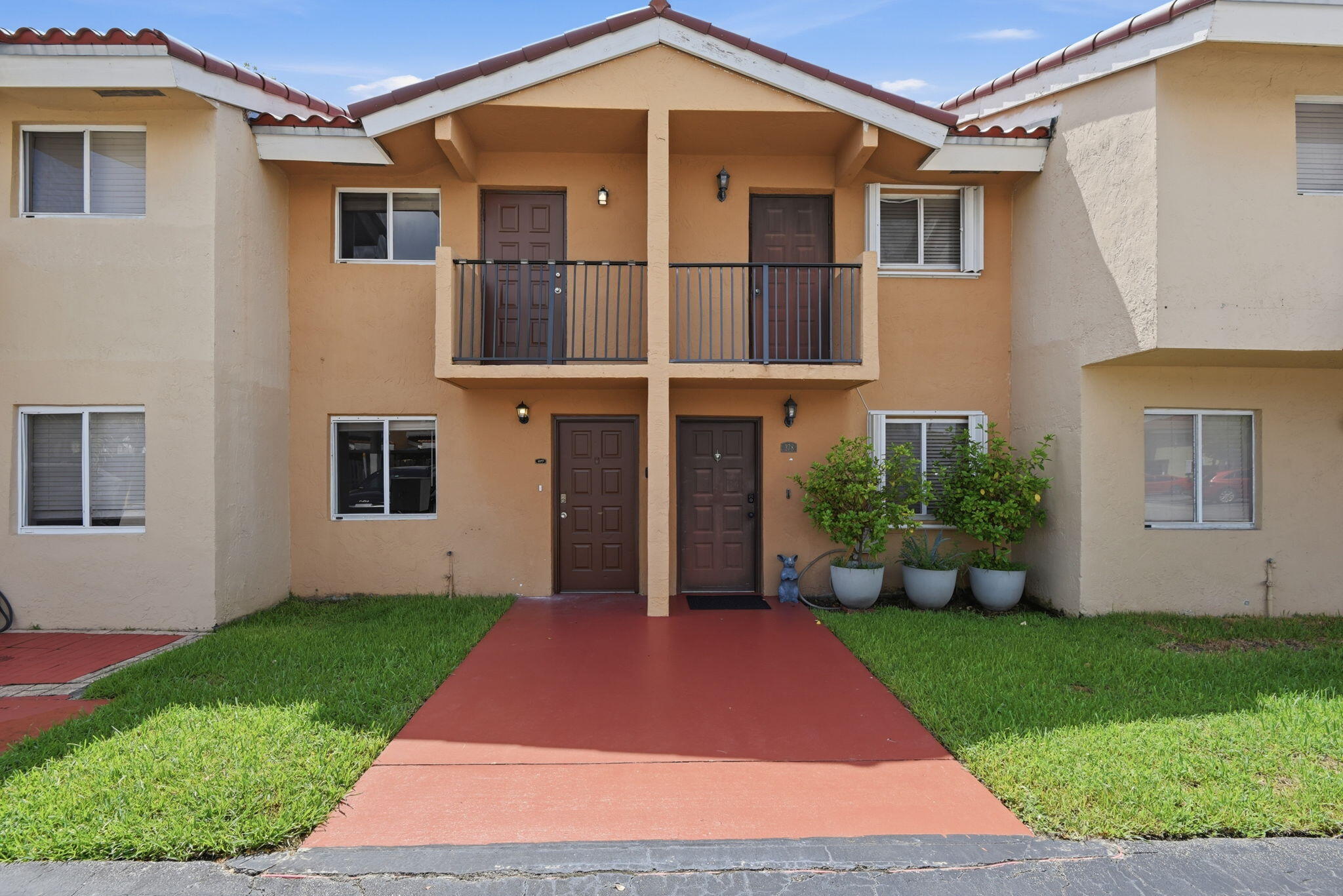 541 NW 82nd CT