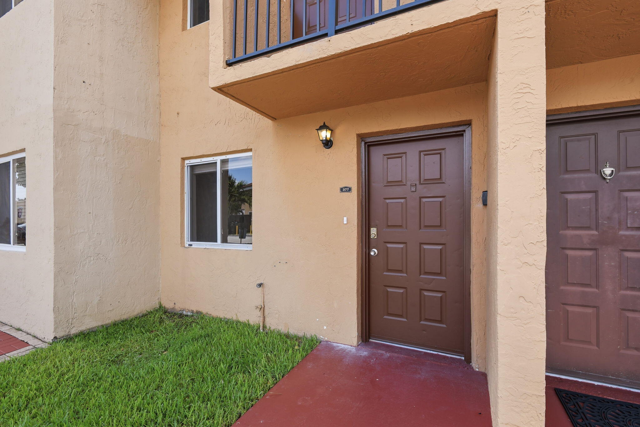 541 NW 82nd CT 377, Miami FL 33126