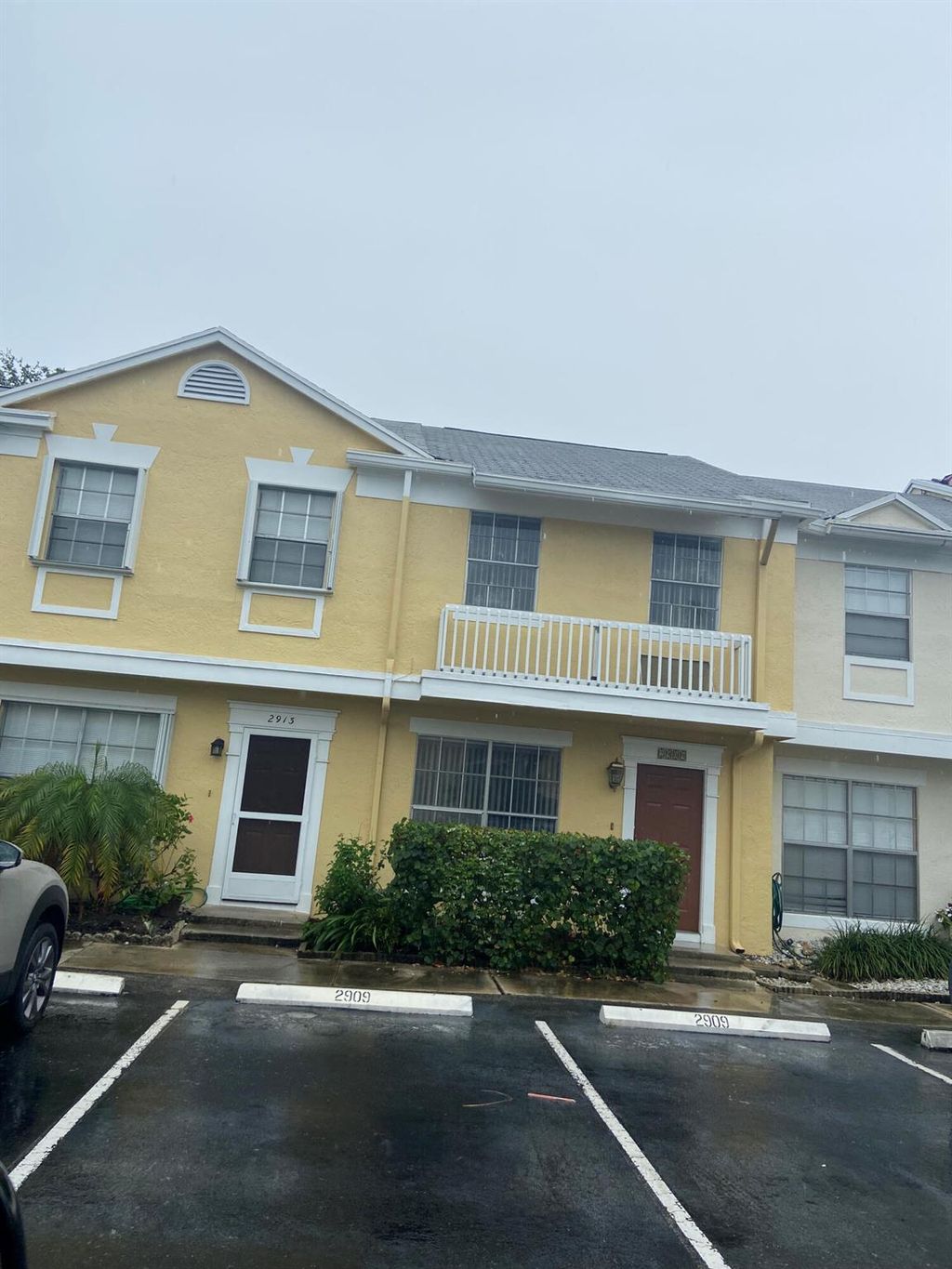 Photo of 2909 N Cambridge Lane, Cooper City, FL 33026 (MLS # R11001261)