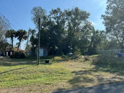 8676 65th Dr., Vero Beach, FL MLS: R11060859