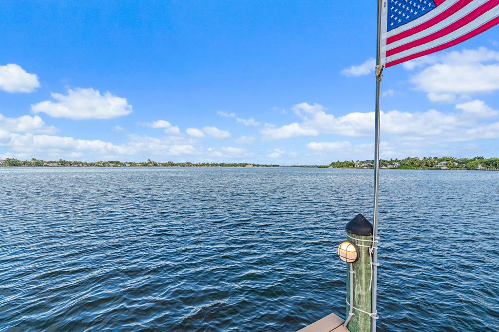 Loxahatchee River - Residential