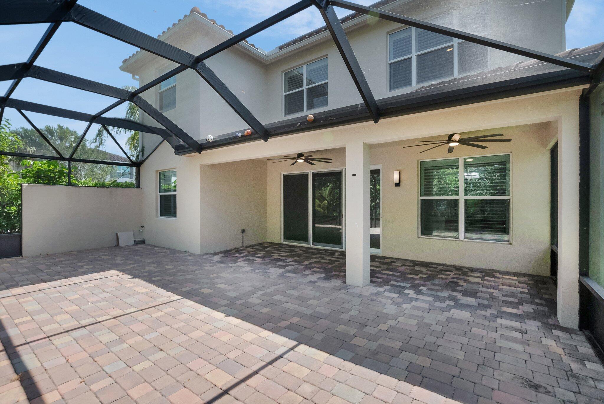 SUSSMAN AGR PUD NORTH PLAT ONE - Residential Lease