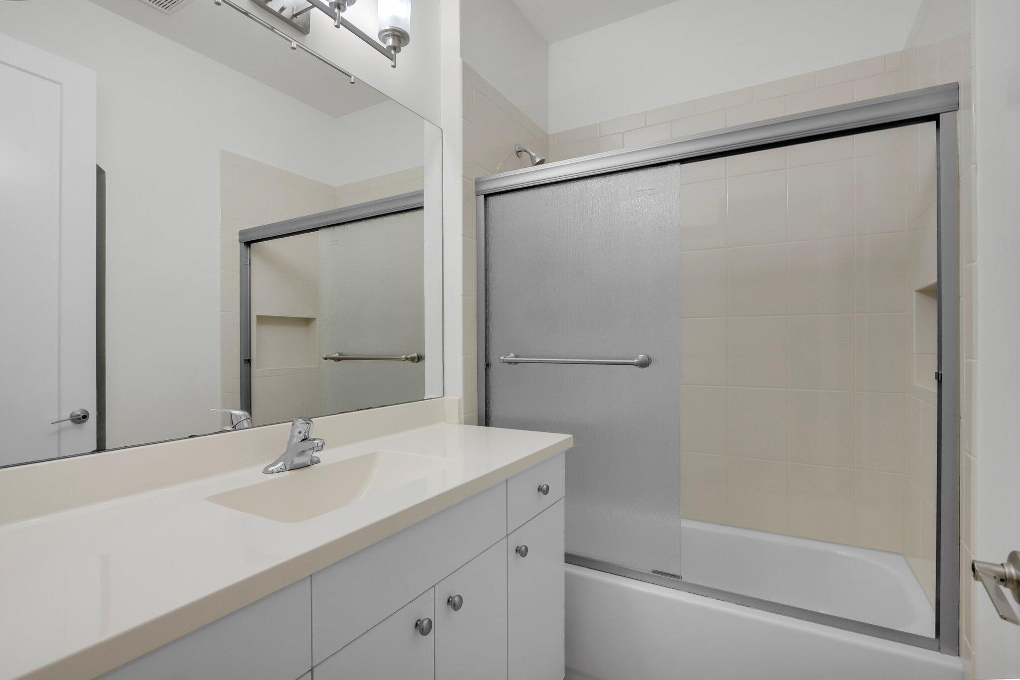 SUSSMAN AGR PUD NORTH PLAT ONE - Residential Lease